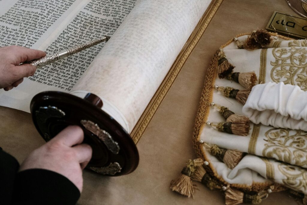 O Testemunho Deve Ser Coerente com a Torah testemunho que Honra a Torah
